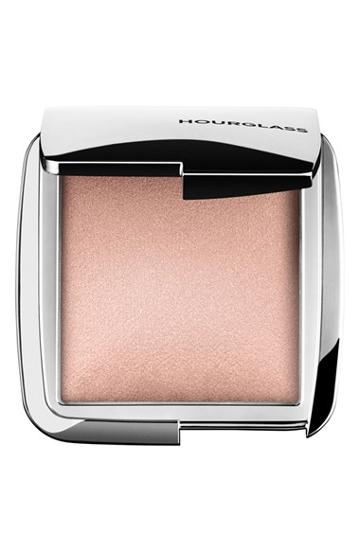 hourglass-ambient-strobe-lighting-powder-iridescent-light