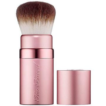 too-faced-kabuki-brush