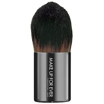 make-up-for-ever-foundation-kabuki-brush