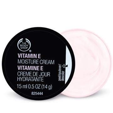 the-body-shop-mini-vitamin-e-moisture-cream-5-fl-oz